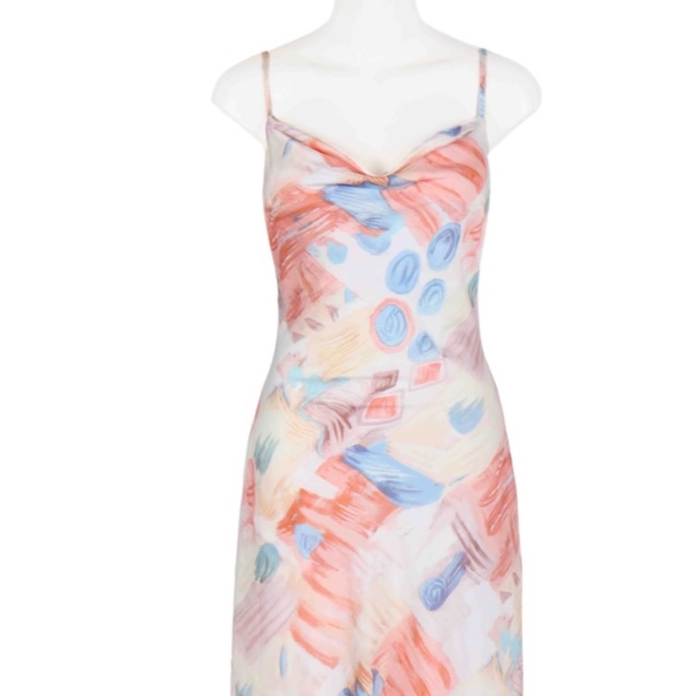 Pastel midi dress - Picture 2 of 6